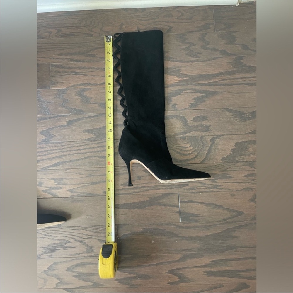 Manolo Blahnik Black Suede Knee High
Stiletto Boots Size EU 38 US 8 - Picture 15 of 16